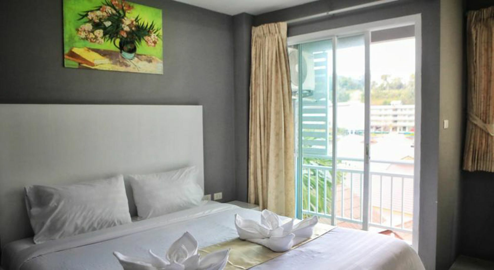 Guan Chao Yin Hotel Patong Zewnętrze zdjęcie
